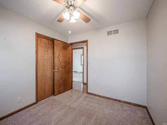 $155,000 | 310 Kennedy Drive, Mount Vernon, IN 47620