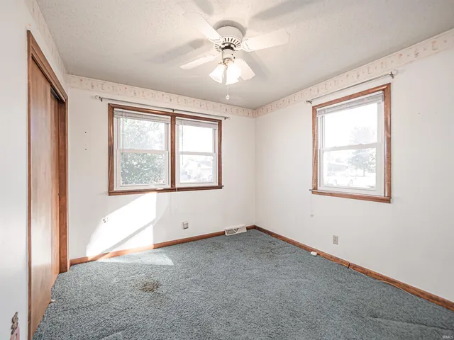 $155,000 | 310 Kennedy Drive, Mount Vernon, IN 47620