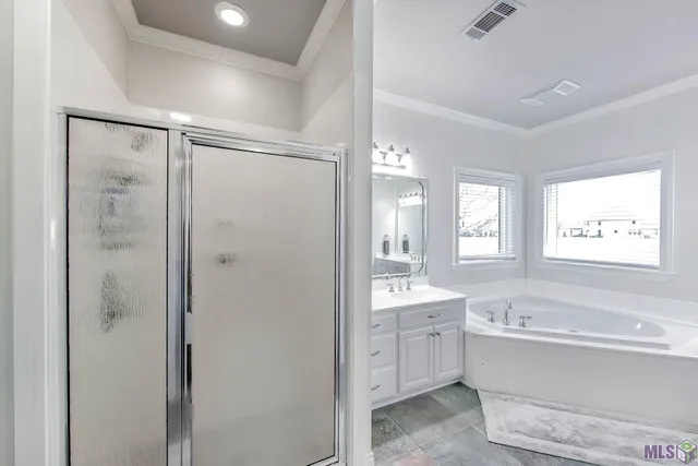 $665,000 | 126 Oakdale Loop, Houma, LA 70360