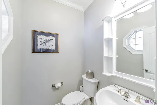 $665,000 | 126 Oakdale Loop, Houma, LA 70360