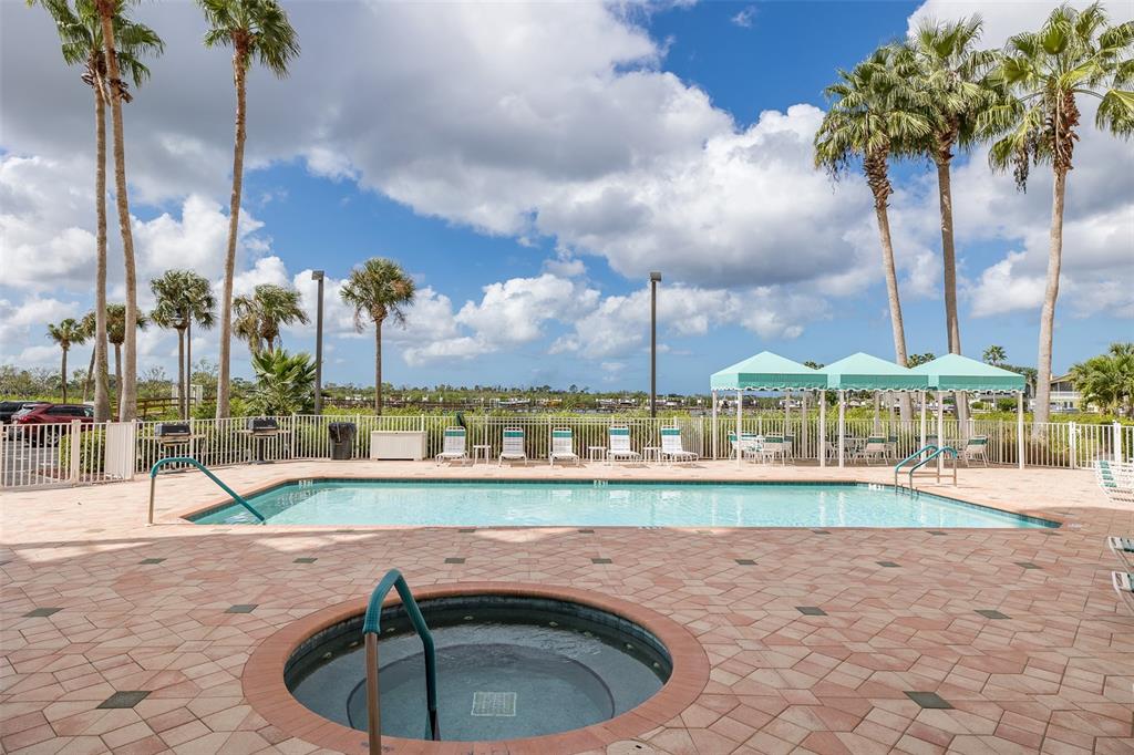 4516 Seagull Drive, Unit 411 New Port Richey, FL 34652 - Photo 5 of 47