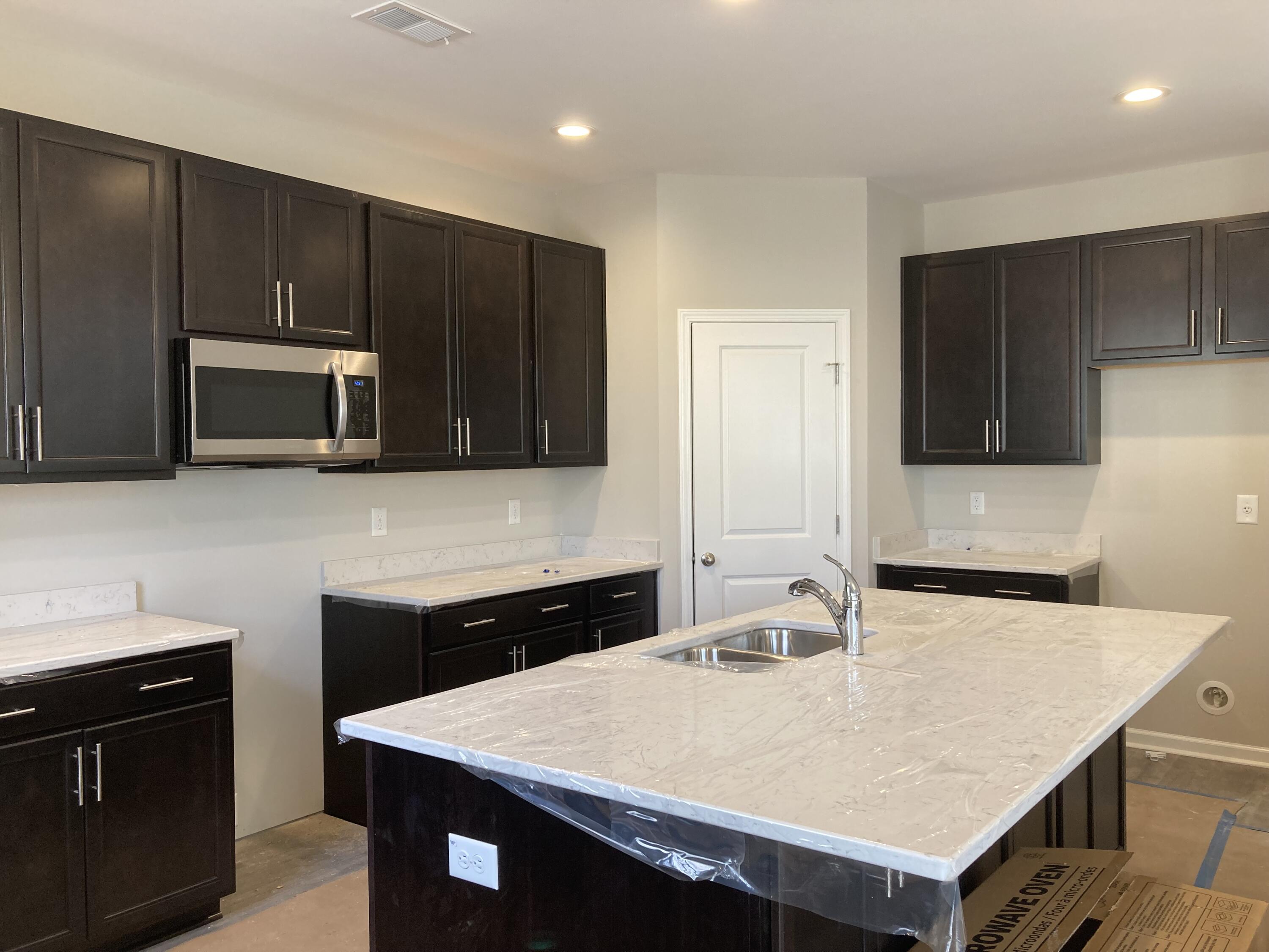 156 Cinnamon Road Summerville, SC 29483 - Photo 3 of 29 Quartz Island