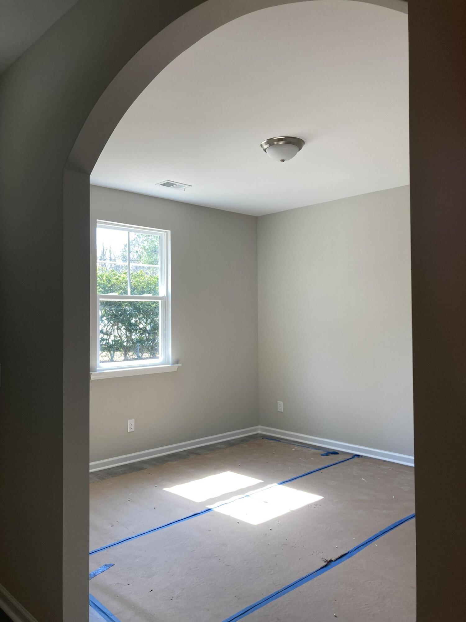 156 Cinnamon Road Summerville, SC 29483 - Photo 5 of 29 Fantastic Flex Space