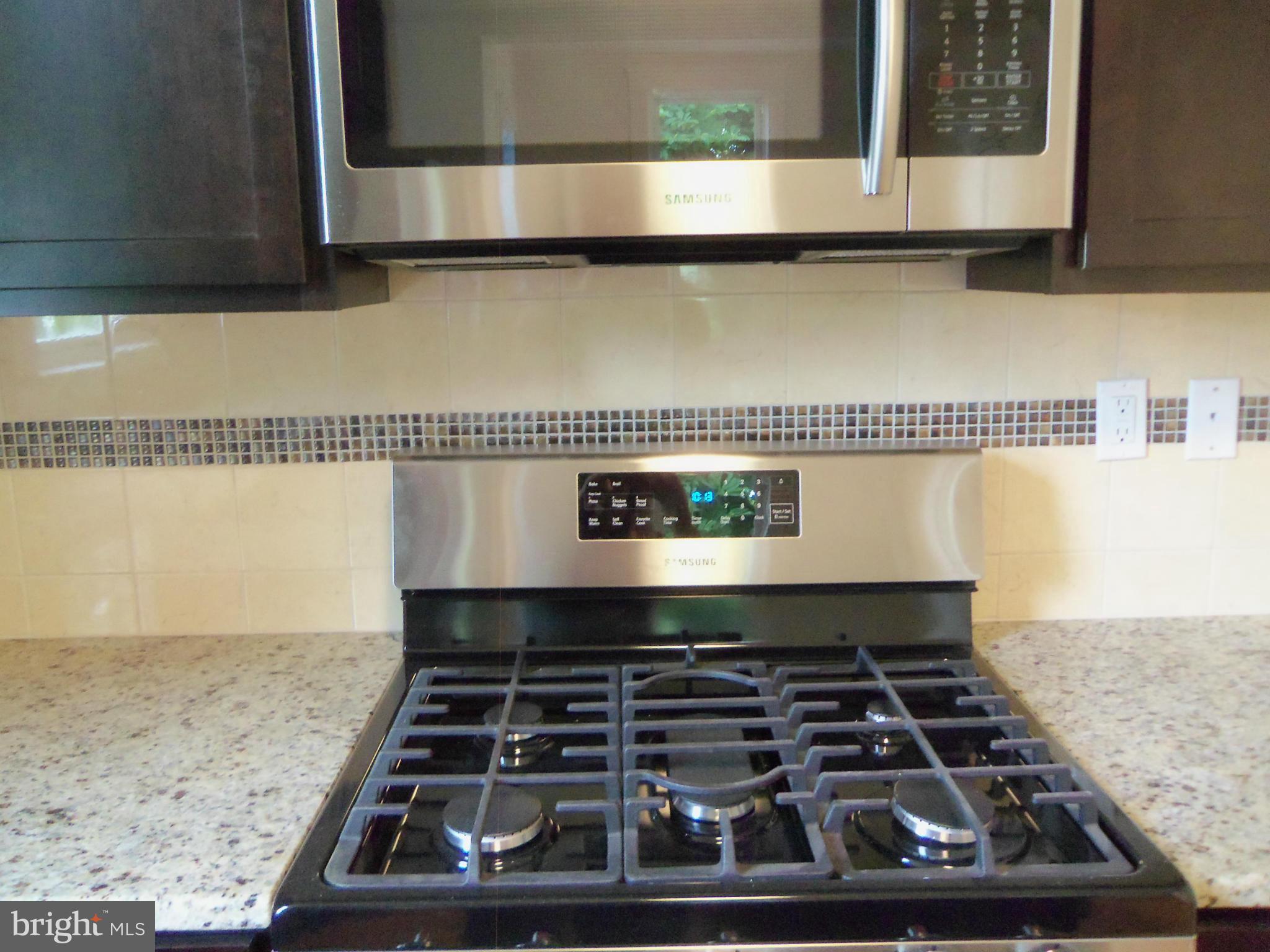 4917 Catalpha Road Baltimore, MD 21214 - Photo 13 of 28 Kitchen
