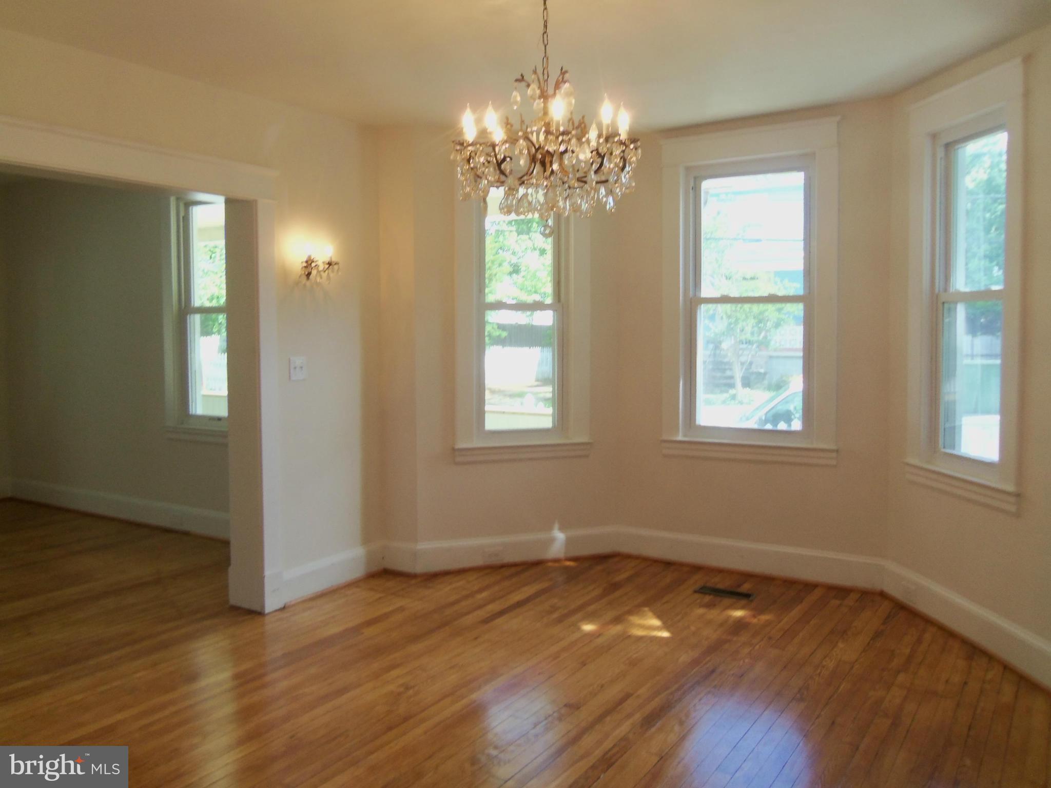 4917 Catalpha Road Baltimore, MD 21214 - Photo 9 of 28 Dining Room