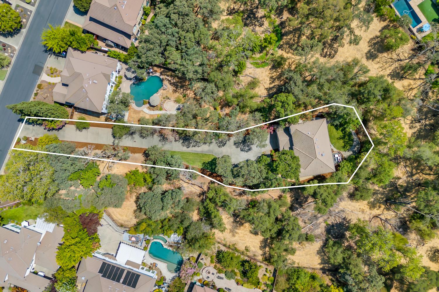 6041 Lockridge Drive Granite Bay, CA 95746 - Photo 6 of 67 an aerial view of a houses