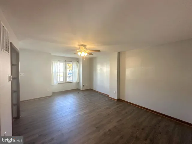 $1,950 | 42 Catoctin Highlands Circle, Thurmont, MD 21788