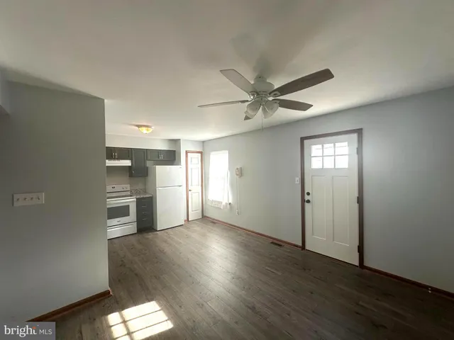 $1,950 | 42 Catoctin Highlands Circle, Thurmont, MD 21788