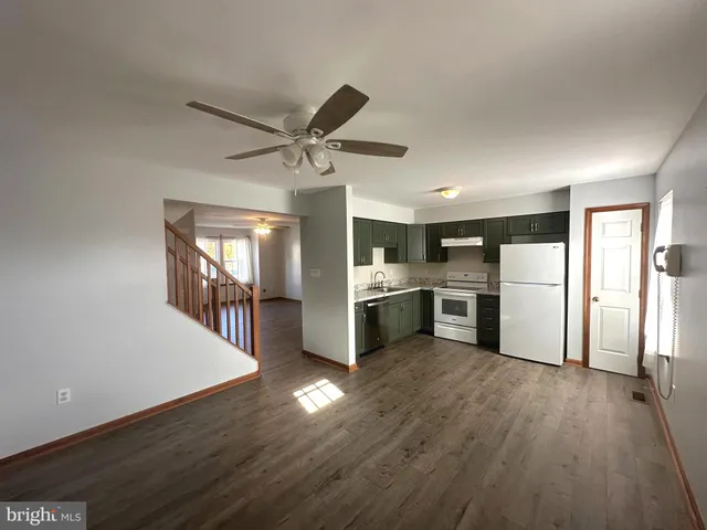 $1,950 | 42 Catoctin Highlands Circle, Thurmont, MD 21788