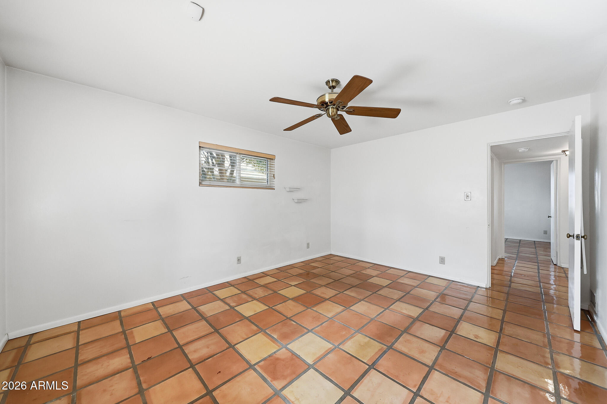 2215 West Earll Drive Phoenix, AZ 85015 - Photo 23 of 55 a view of room