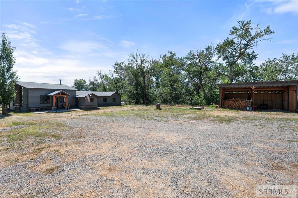 189 Lemhi Road Salmon, ID 83467 - Photo 3 of 43