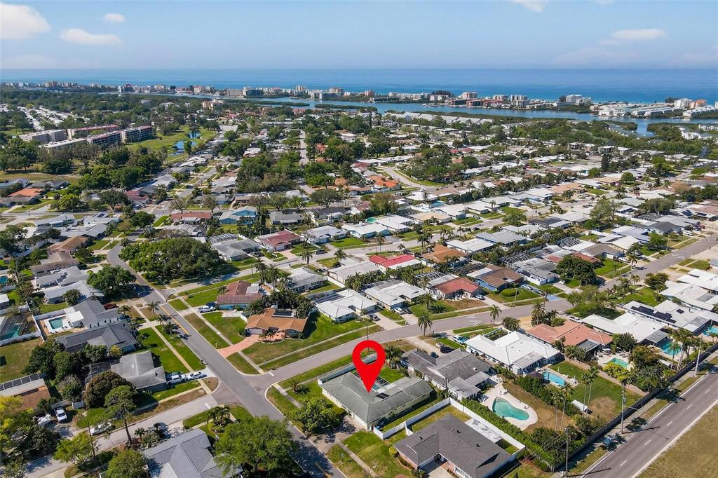 10100 Commodore Drive Seminole, FL 33776 - Photo 43 of 43 an aerial view of a city