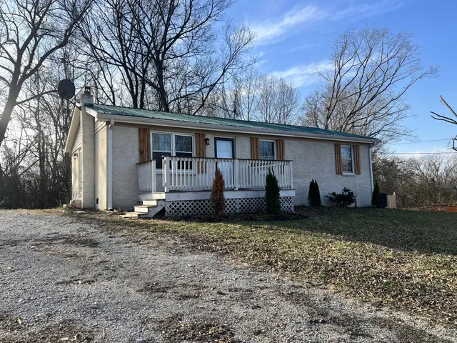 $230,000 | 811 Southside Drive, McMinnville, TN 37110