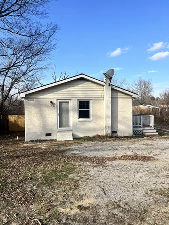 $215,000 | 811 Southside Drive, McMinnville, TN 37110
