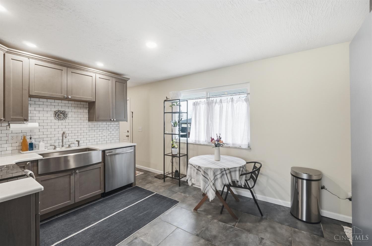 11639 Hanover Road Forest Park, OH 45240 - Photo 11 of 54