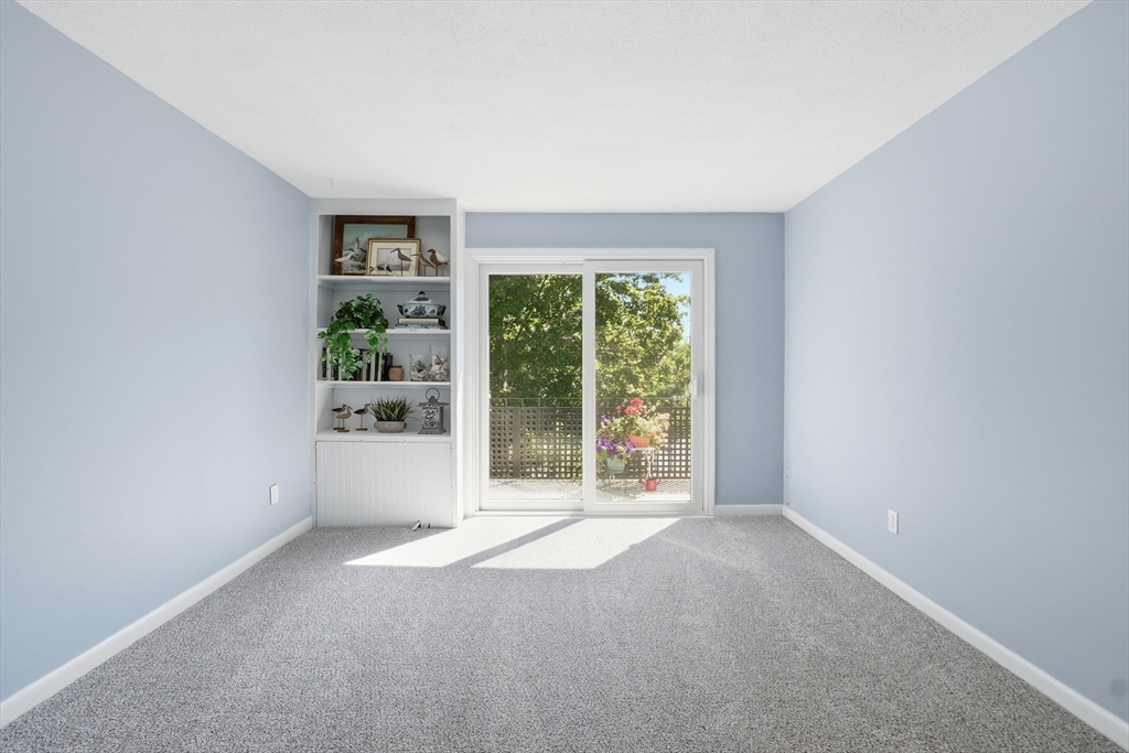 176 Maple Avenue, Unit 136 Rutland, MA 01543 - Photo 9 of 32 Gallery Image 9