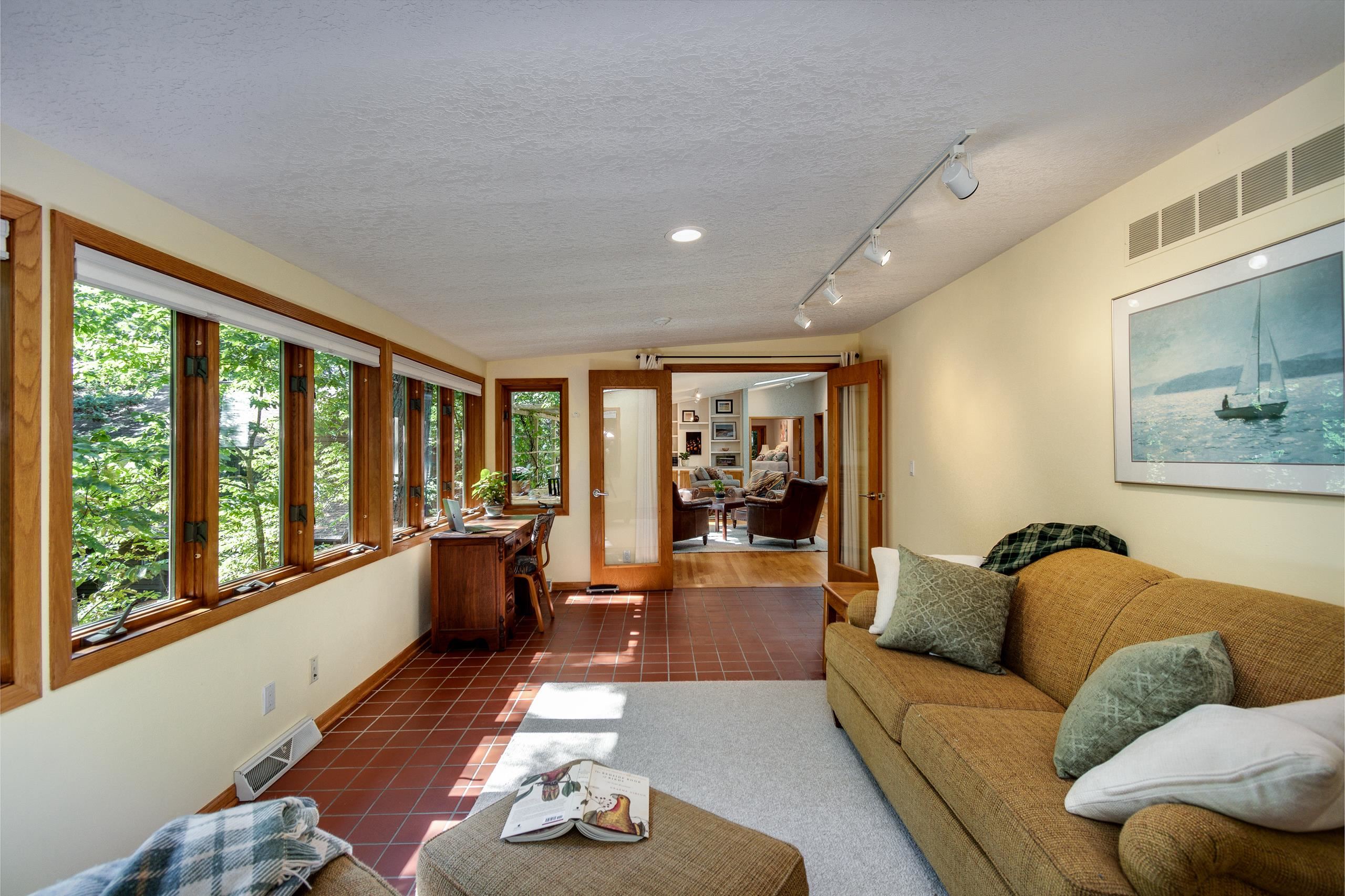 208 Saratoga Circle Madison, WI 53705 - Photo 32 of 90