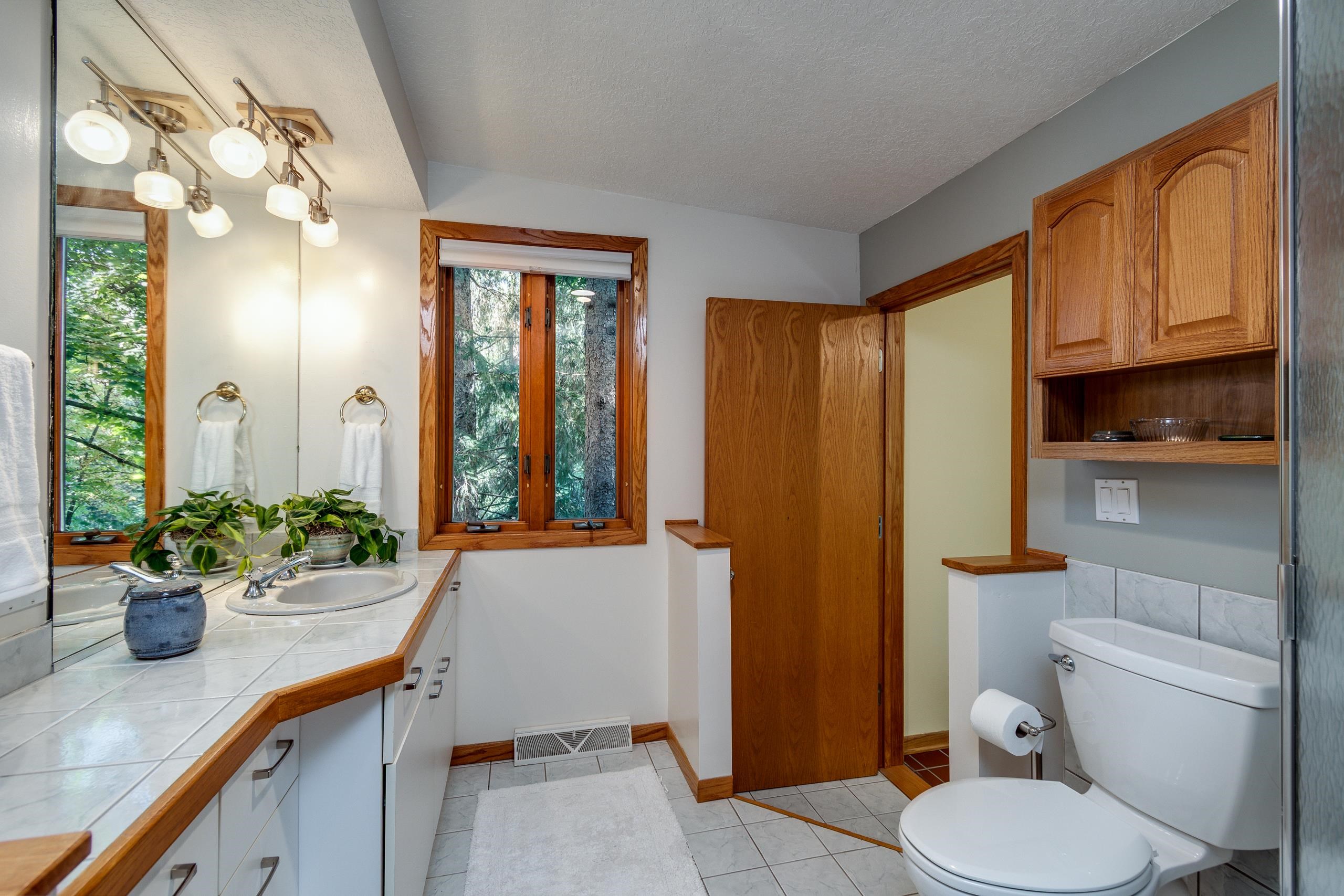 208 Saratoga Circle Madison, WI 53705 - Photo 35 of 90