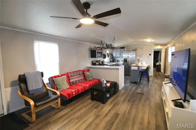 $115,000 | 44 Susanne Court, Caseyville, IL 62232