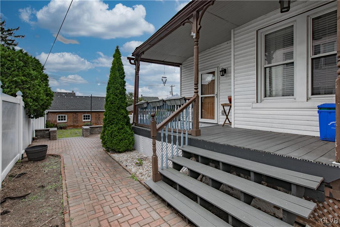 426 3rd Avenue Bethlehem, PA 18018 - Photo 34 of 45 a view of a house with backyard and deck
