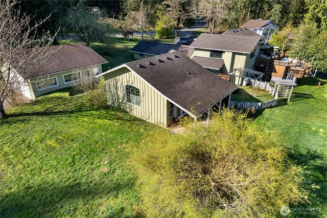 $1,610,000 | 401 Summit Lake Shore Road Northwest, Olympia, WA 98502
