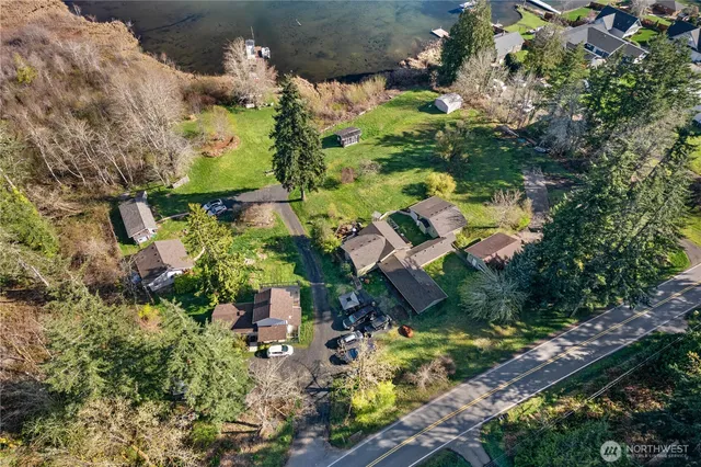 $1,610,000 | 401 Summit Lake Shore Road Northwest, Olympia, WA 98502