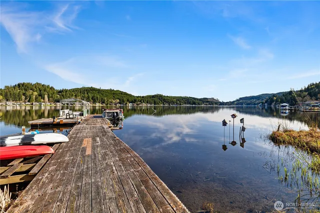 $1,610,000 | 401 Summit Lake Shore Road Northwest, Olympia, WA 98502