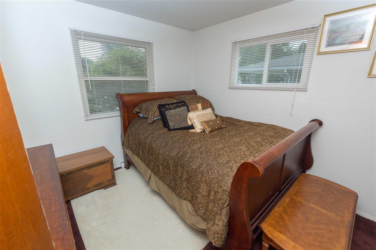 2705 Edison Road South Bend, IN 46615 - Photo 8 of 27 Gallery Image 8