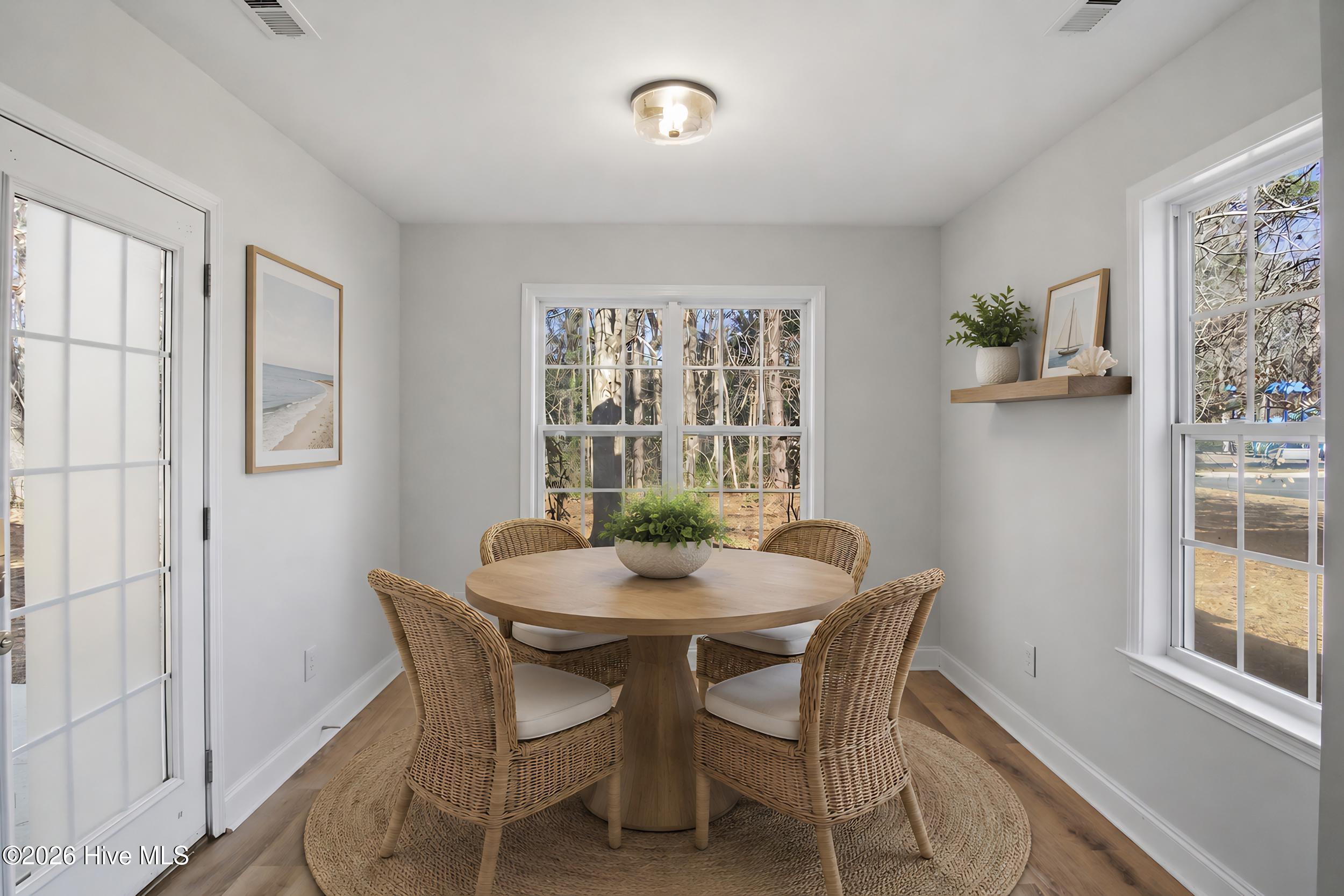119 Woodford Road Northeast Leland, NC 28451 - Photo 12 of 41 16_virtuallystagedbreakfastnook