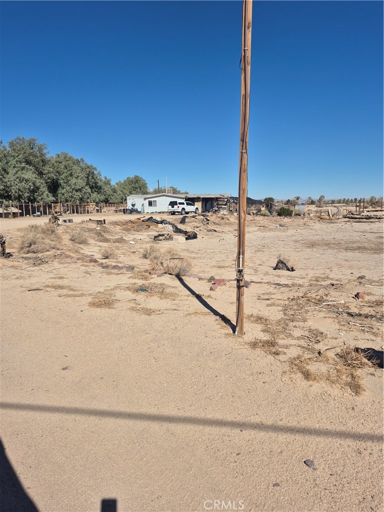 47330 Silver Valley Road Newberry Springs, CA 92365 - Photo 2 of 5 a view of a ocean beach