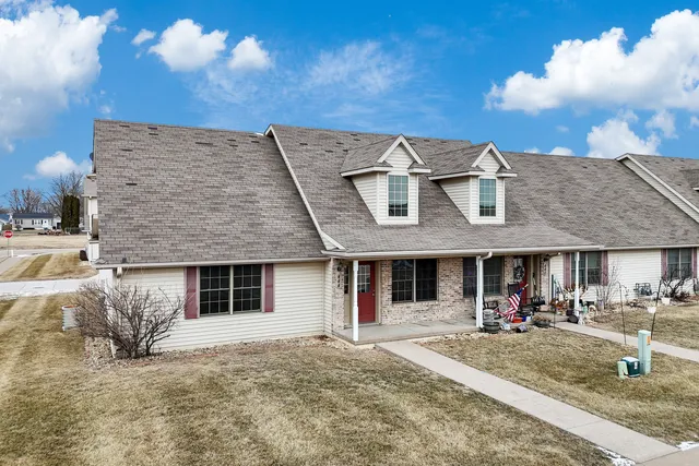 $259,900 | 444 Celeste Circle, Blue Grass, IA 52726