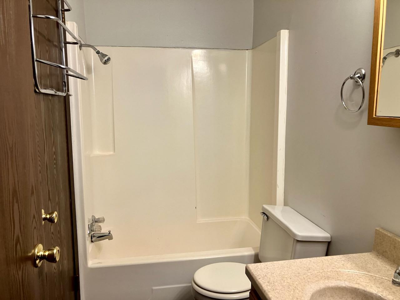 26292 Covell Road Sterling, IL 61081 - Photo 14 of 32