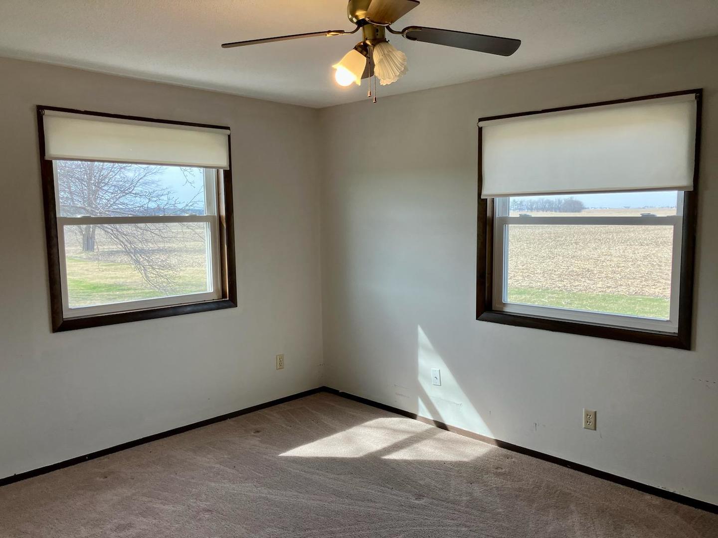 26292 Covell Road Sterling, IL 61081 - Photo 15 of 32