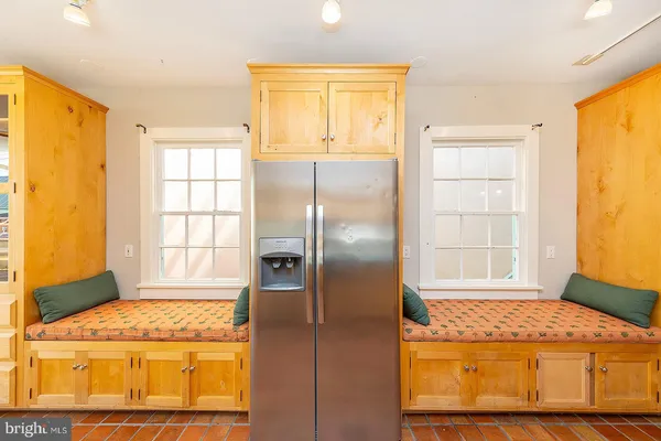 $2,500 | 7 North Loudoun Street, Unit 1/2, Winchester, VA 22601