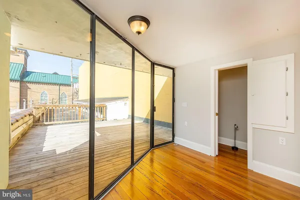 $2,500 | 7 North Loudoun Street, Unit 1/2, Winchester, VA 22601