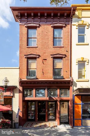 $2,500 | 7 North Loudoun Street, Unit 1/2, Winchester, VA 22601