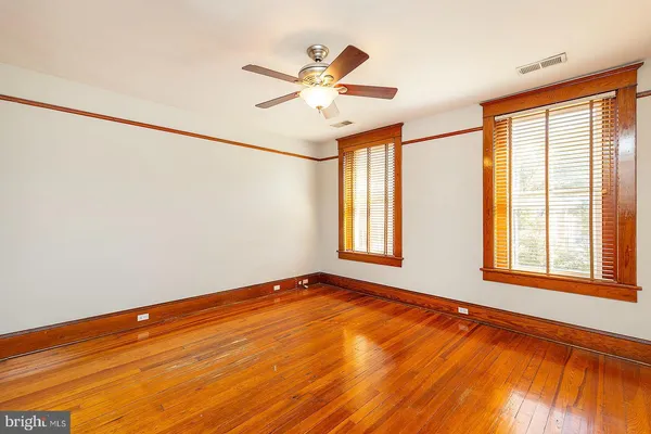 $2,500 | 7 North Loudoun Street, Unit 1/2, Winchester, VA 22601