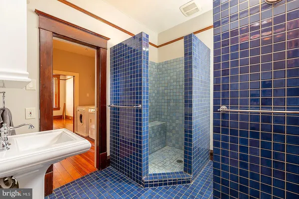 $2,500 | 7 North Loudoun Street, Unit 1/2, Winchester, VA 22601