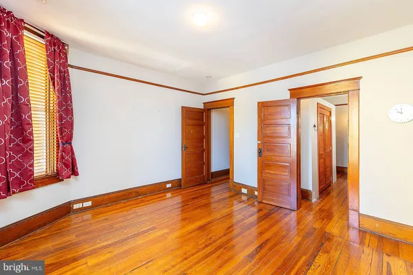$2,500 | 7 North Loudoun Street, Unit 1/2, Winchester, VA 22601
