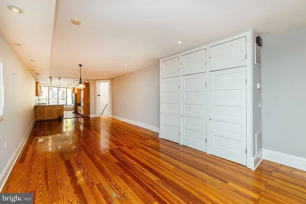 $2,500 | 7 North Loudoun Street, Unit 1/2, Winchester, VA 22601