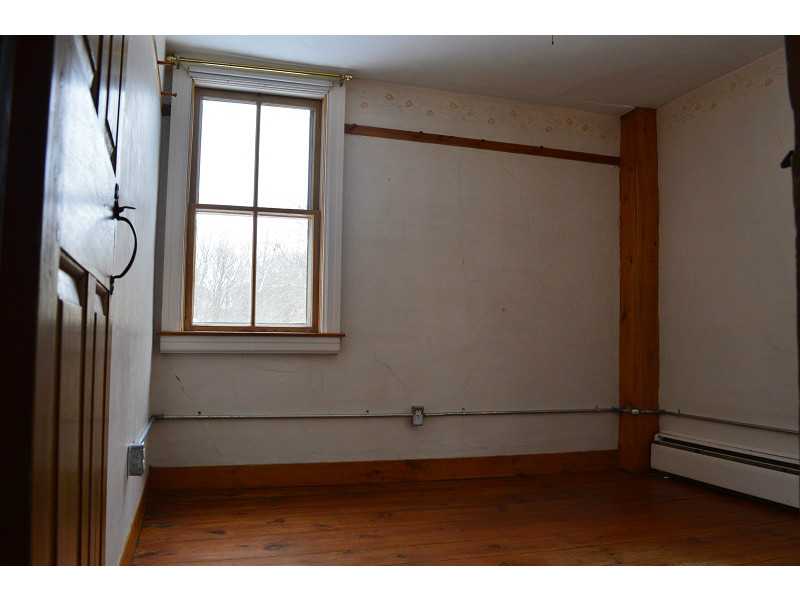 211 Harris Road Smithfield, RI 02917 - Photo 14 of 23 Bedroom.