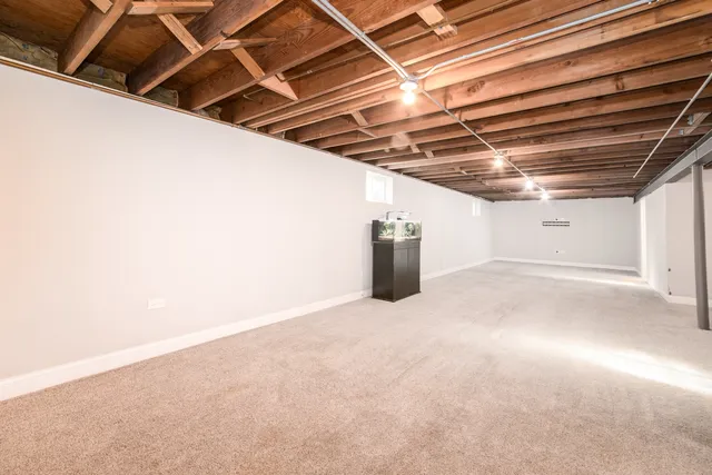 $489,900 | 101 North Pine Street, Mount Prospect, IL 60056