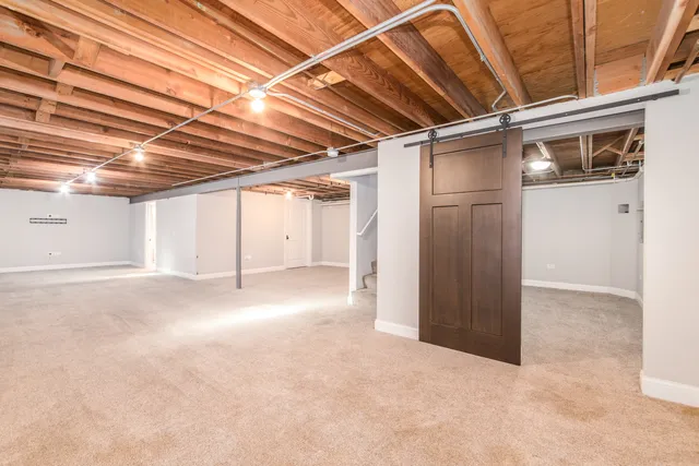 $489,900 | 101 North Pine Street, Mount Prospect, IL 60056