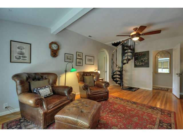 350 Velarde Street Mountain View, CA 94041 - Photo 6 of 24 a living room with furniture