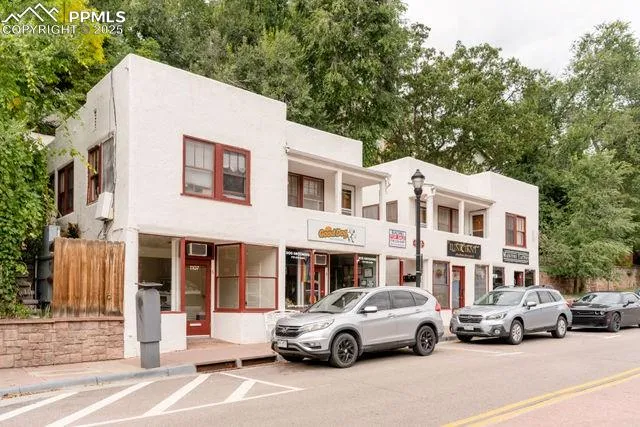 a car parked in front of a building