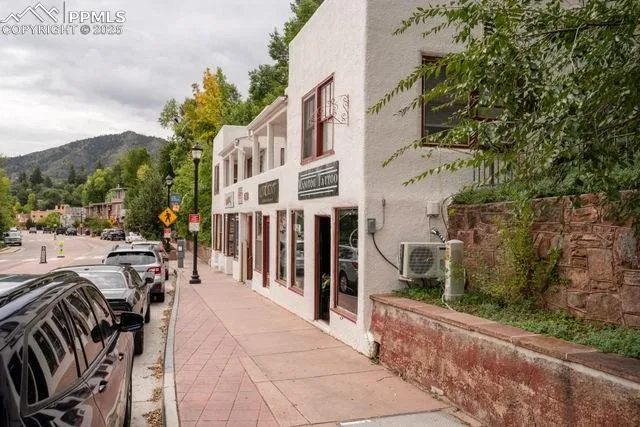 $997,000 | 1107 Manitou Avenue, Manitou Springs, CO 80829