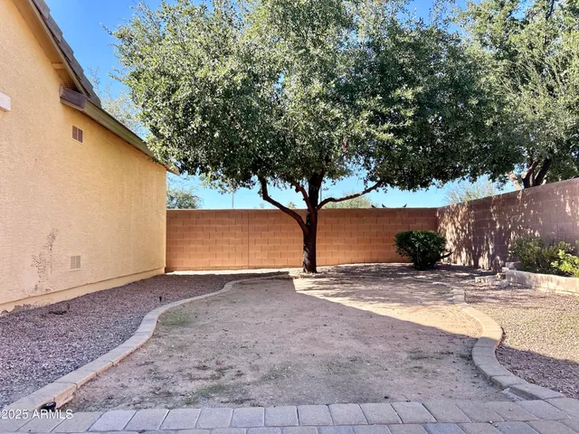 $1,995 | 852 East Runaway Bay Place, Chandler, AZ 85249