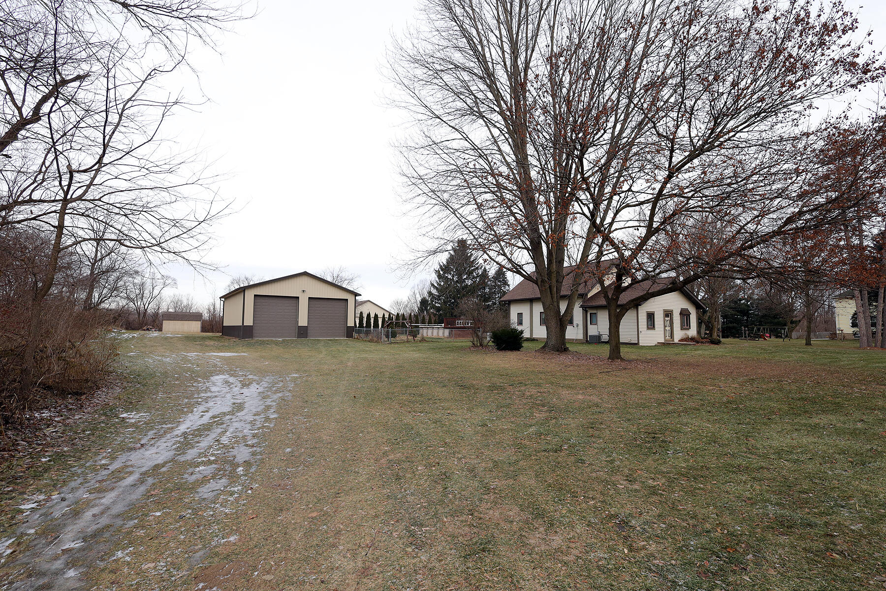 14339 Tuttle Hill Road Milan, MI 48160 - Photo 4 of 36 14339 Tuttle Hill