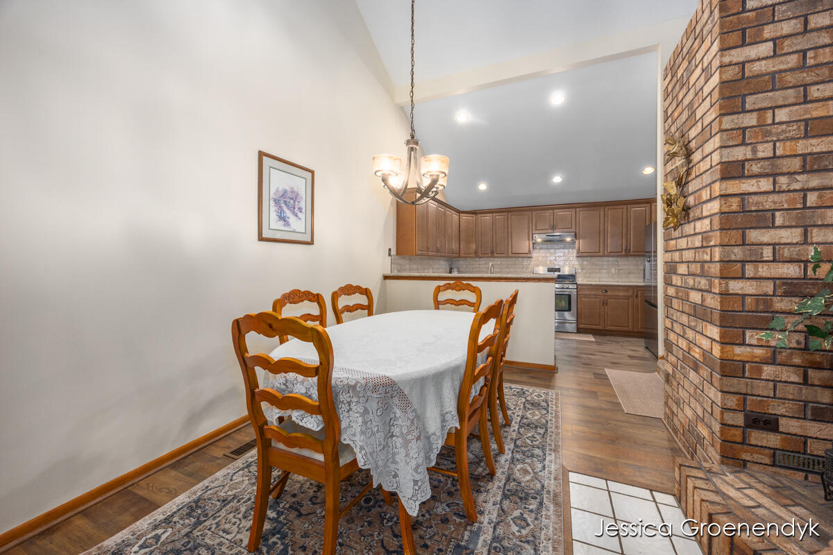 190 North Patterson Road Wayland, MI 49348 - Photo 15 of 53 190 Interior- LL- 6 DR