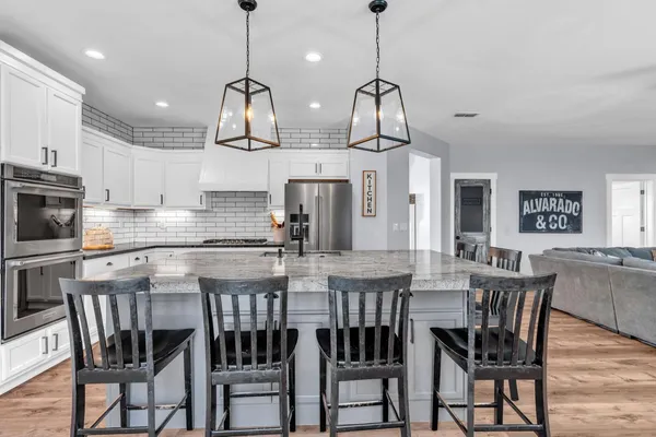 $970,000 | 9700 Glacier Creek Way, Elk Grove, CA 95624